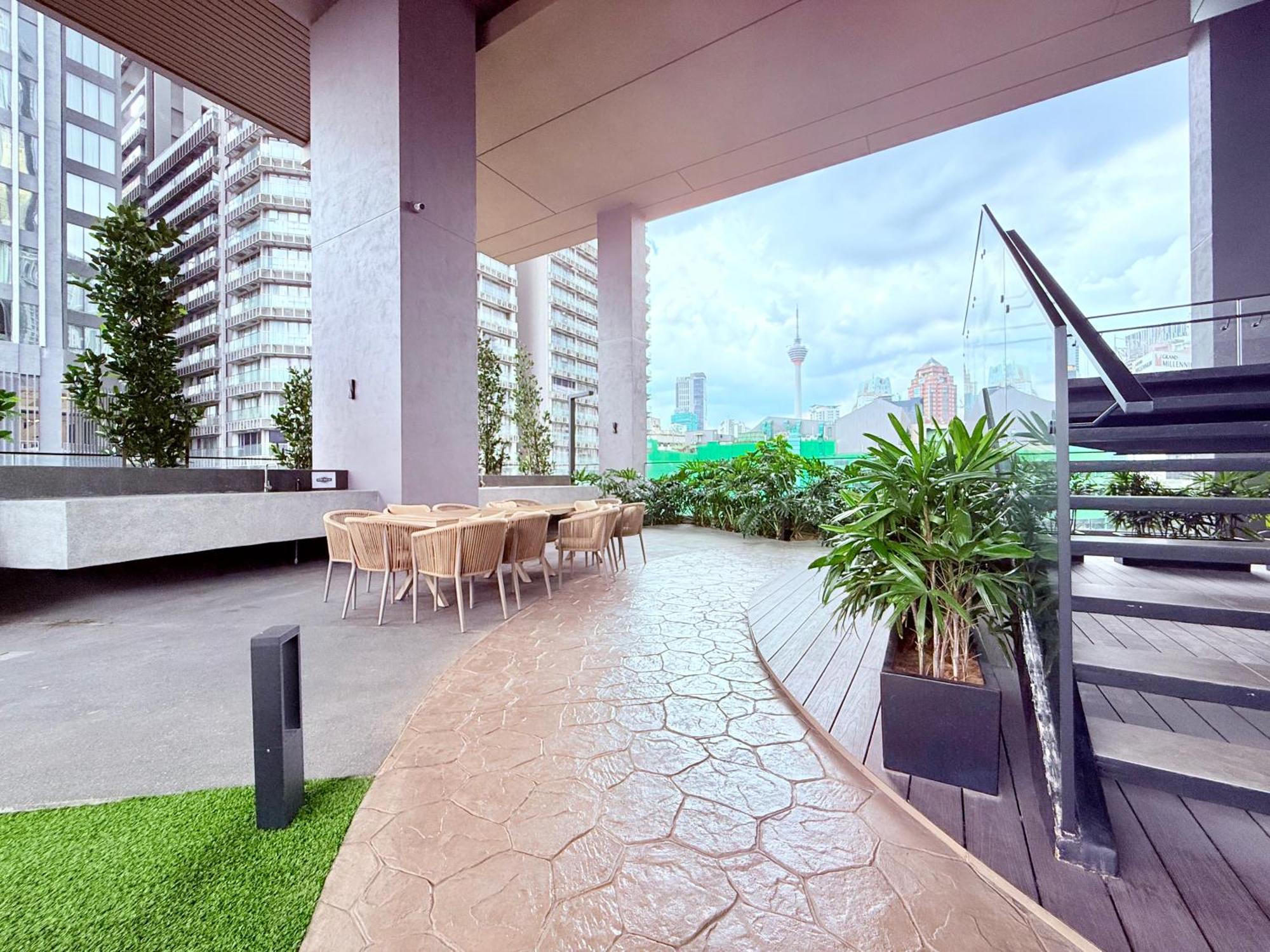 Luxury Suites Bukit Bintang At Axon Residence Kl Pavilion Куала-Лумпур Экстерьер фото